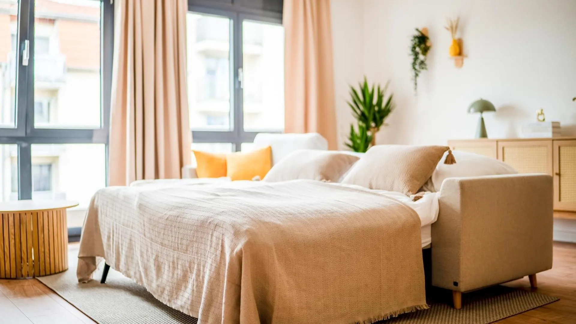 Luma-Living Apartments Δρέσδη 0*,